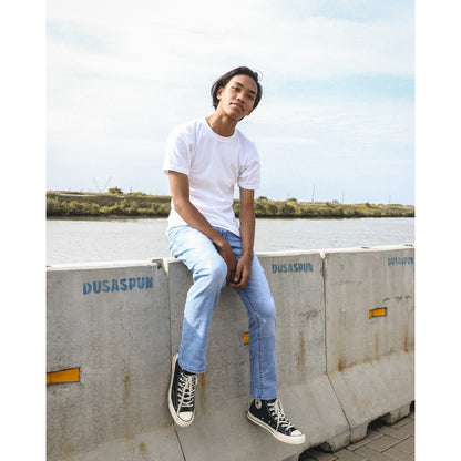 Slim Basic Acid Wash Jeans